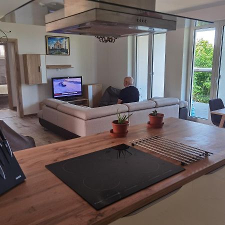 Sunset House Piestany Cervena Veza Banka Exterior foto