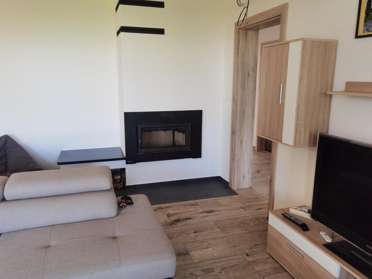 Sunset House Piestany Cervena Veza Banka Exterior foto