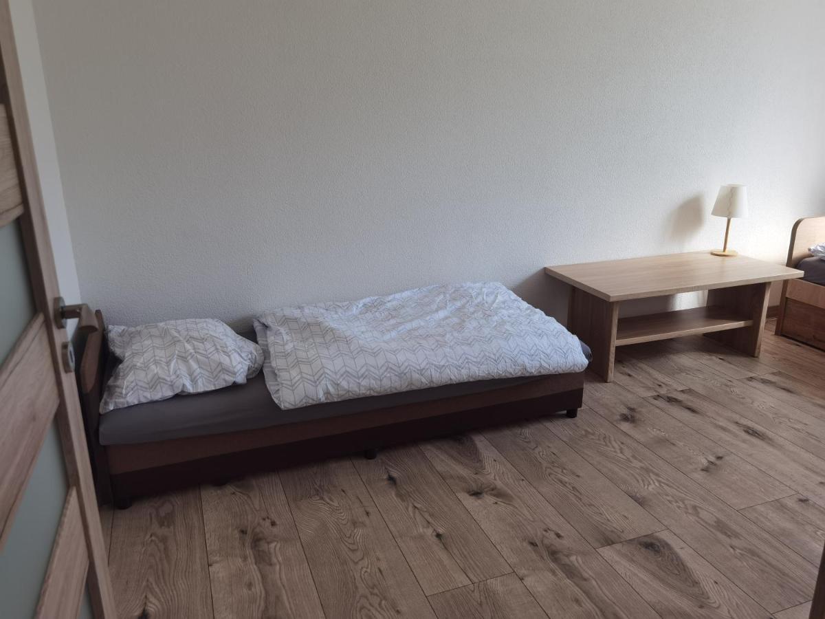 Sunset House Piestany Cervena Veza Banka Exterior foto