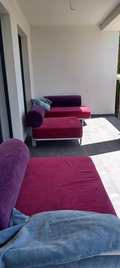 Sunset House Piestany Cervena Veza Banka Exterior foto
